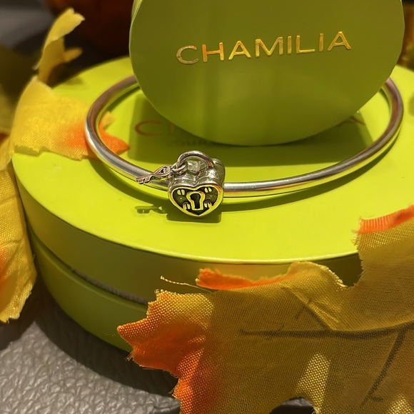 Chamilia Heart Lock and Key Charm - Picture 2 of 2